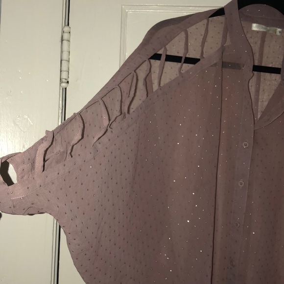 LF sparkle cutout blouse - Picture 2 of 2